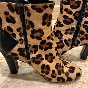 Sumo leopard print leather lining “fur”, side zip, heeled